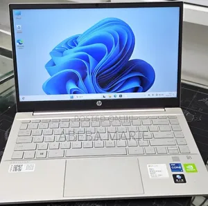 New Laptop HP Pavilion 14 16GB Intel Core i7 SSD 512GB