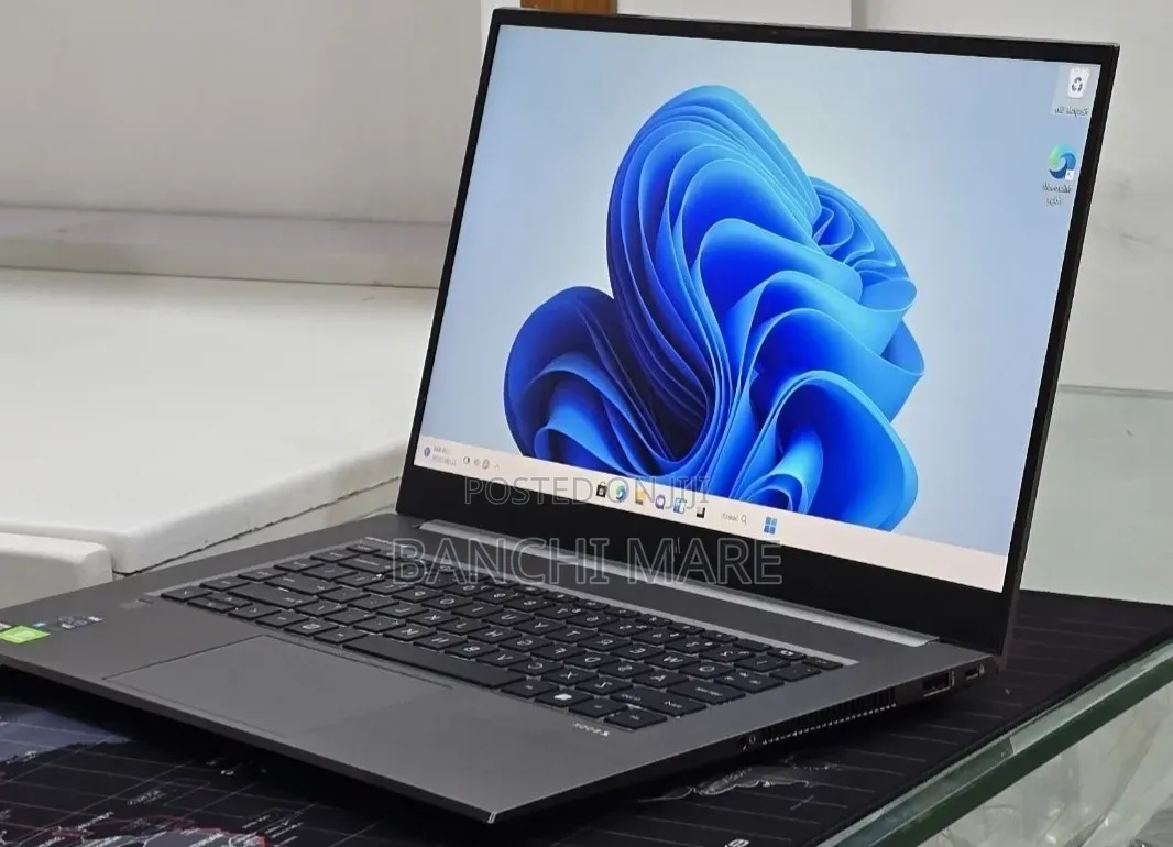New Laptop HP ZBook 14 32GB Intel Core i7 SSD 512GB