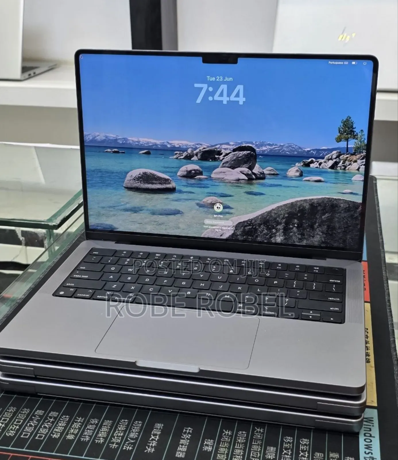 New Laptop Apple MacBook Pro 2019 32GB Apple M1 Pro SSD 512GB