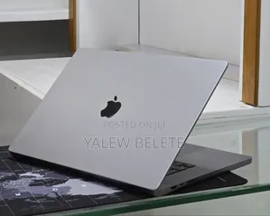 New Laptop Apple MacBook Pro 32GB Apple M1 Max SSD 1T