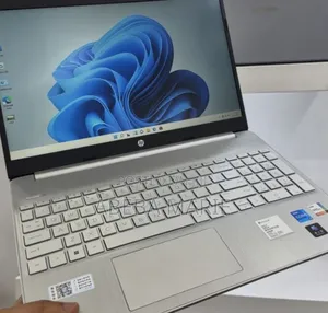 New Laptop HP Stream Notebook 16GB Intel Core i5 SSD 512GB