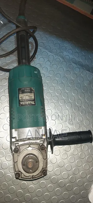 Makita Grinder