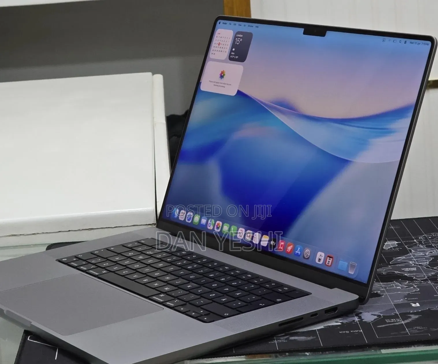 New Laptop Apple MacBook Pro 32GB Apple M1 Max SSD 1T