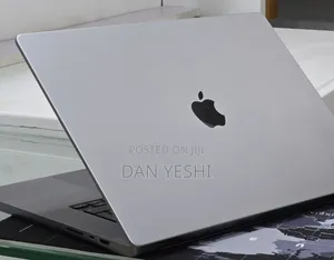 New Laptop Apple MacBook Pro 32GB Apple M1 Max SSD 1T
