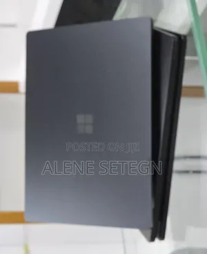 New Laptop Microsoft Surface Laptop 5 16GB Intel Core i7 SSD 512GB