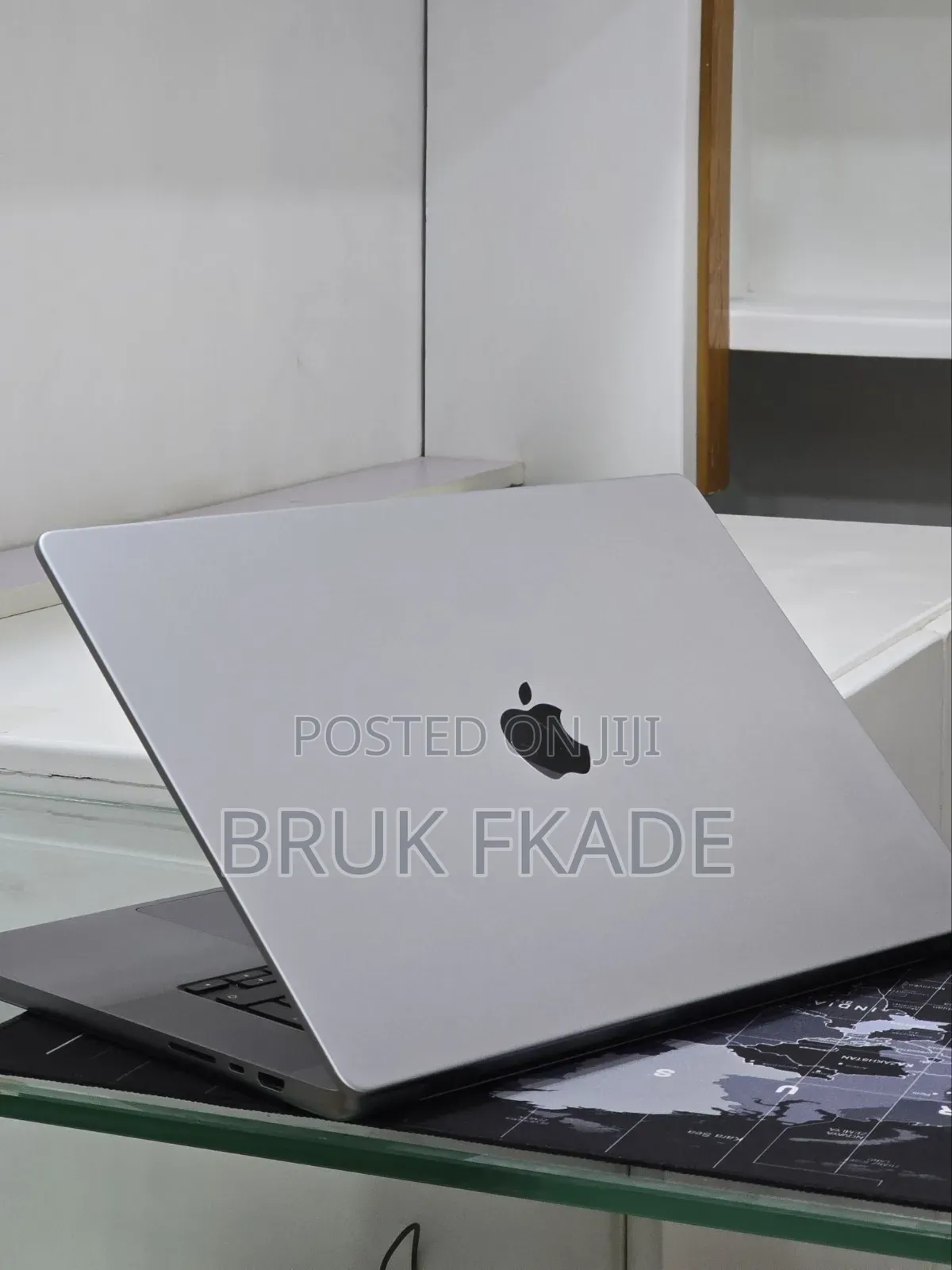 New Laptop Apple MacBook Pro 2021 M1 Max 32GB Apple M1 Max SSD 1T