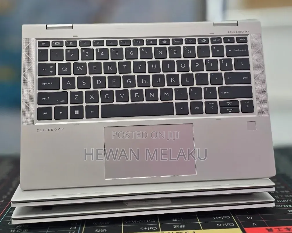 New Laptop HP EliteBook 830 G8 32GB Intel Core i7 SSD 512GB