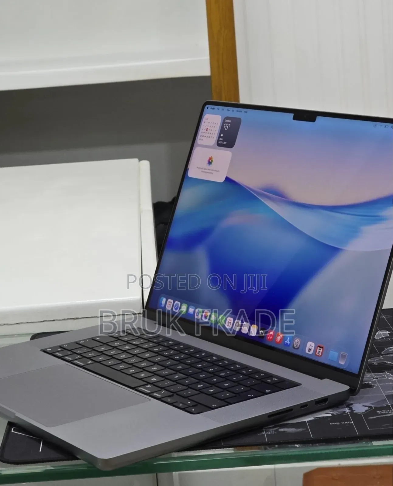 New Laptop Apple MacBook Pro 2021 M1 Max 32GB Apple M1 Max SSD 1T