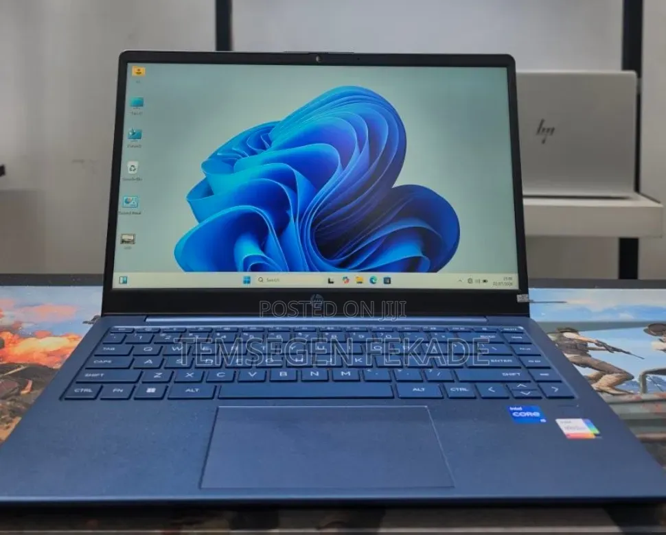 New Laptop HP Stream Notebook 16GB Intel Core i5 SSD 1T