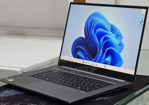 New Laptop HP 32GB Intel Core i7 SSD 512GB