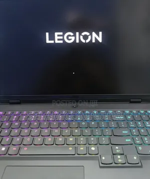 New Laptop Lenovo Legion Pro 7 32GB Intel Core i9 SSD 1T
