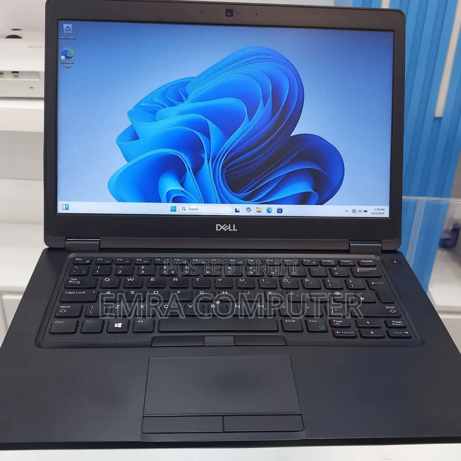 New Laptop Dell 8GB Intel Core i5 SSD 256GB