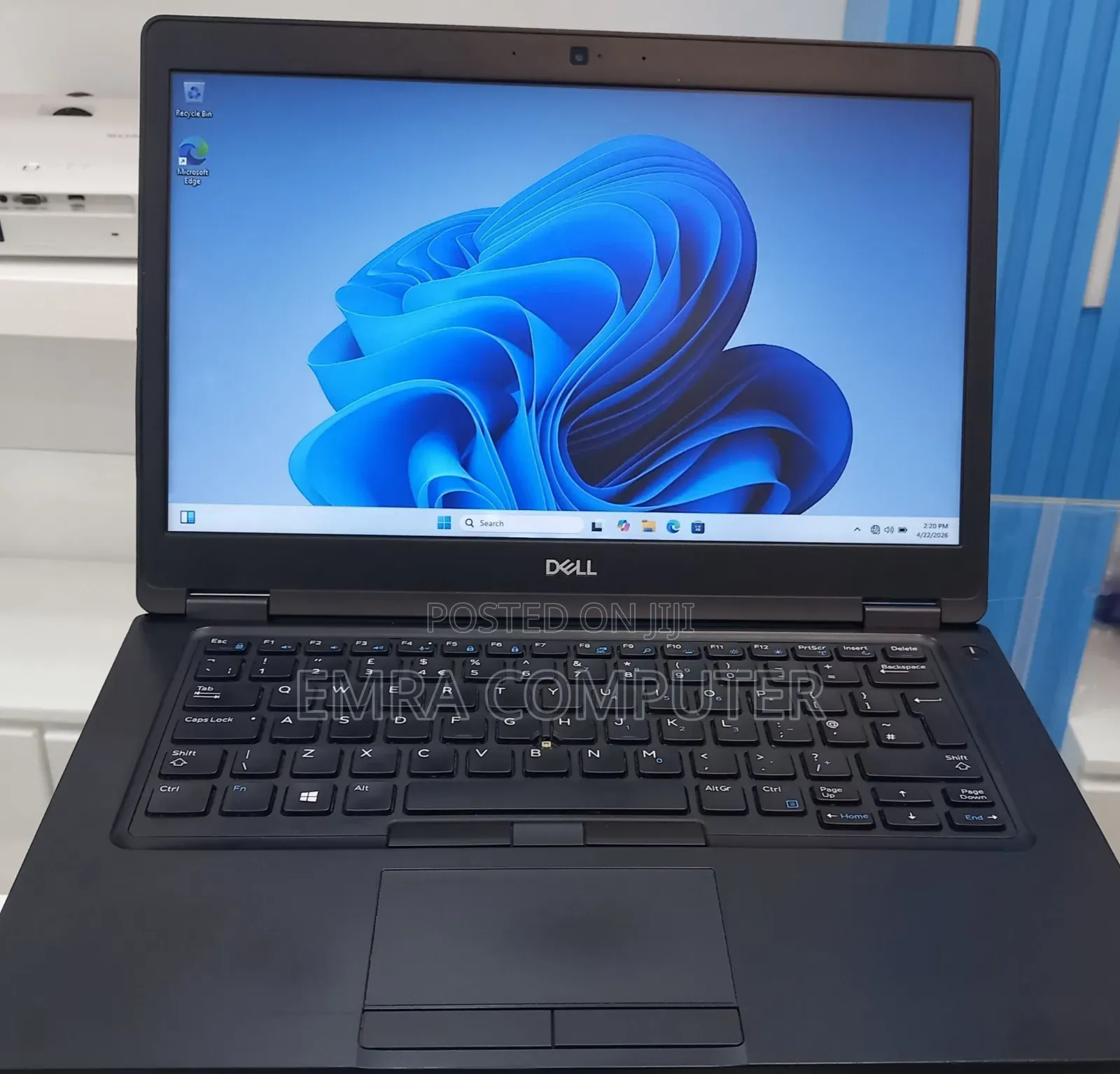 New Laptop Dell 8GB Intel Core i5 SSD 256GB
