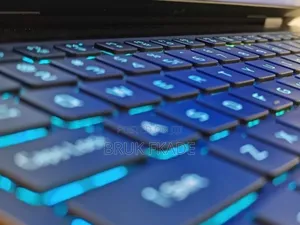 New Laptop Lenovo Legion 9 32GB AMD Ryzen 9 SSD 1T