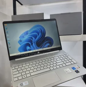 New Laptop HP Stream Notebook 16GB Intel Core i5 SSD 512GB