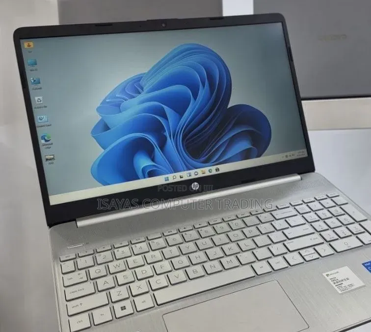 New Laptop HP Stream Notebook 16GB Intel Core i5 SSD 512GB