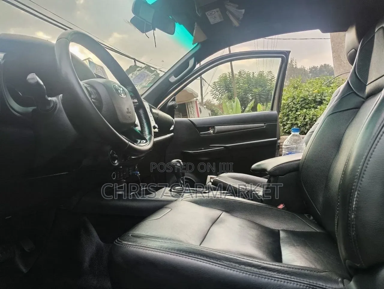 Toyota Hilux 2021 Gray