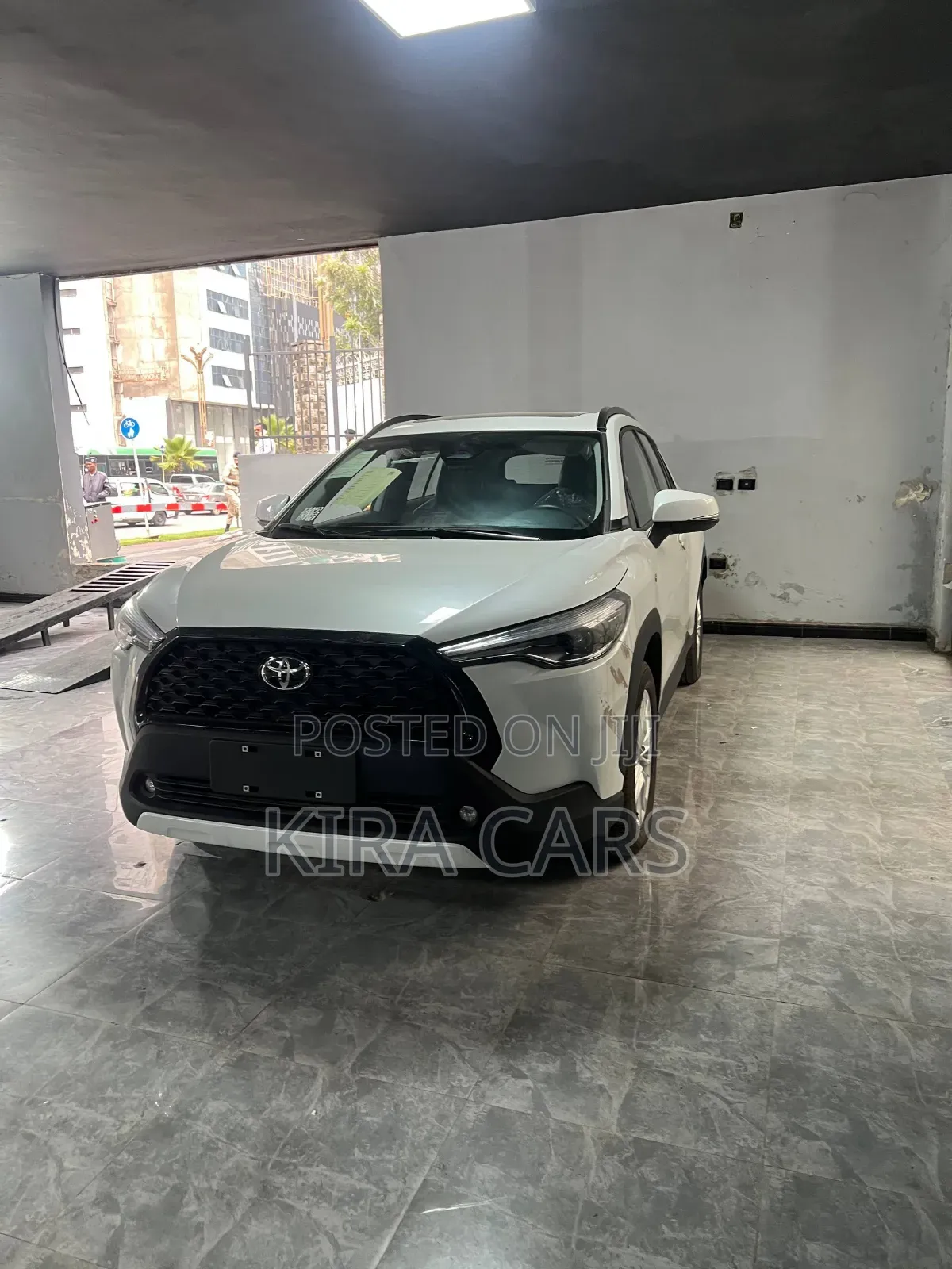 New Toyota Corolla Cross 2025 Silver