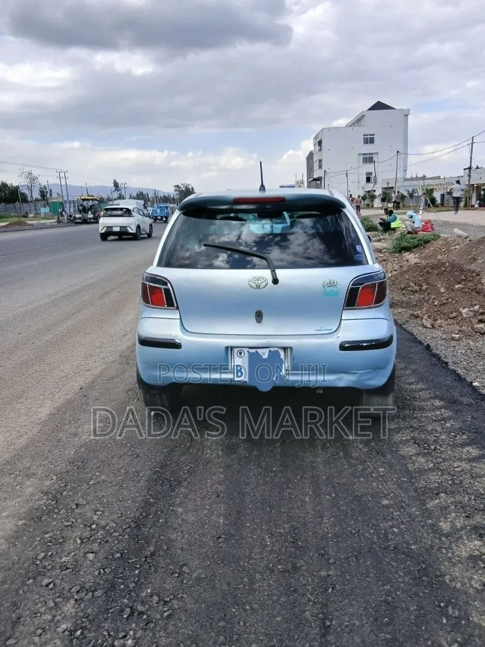 Toyota Vitz 2004 Blue