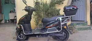 TVS Apache 160 4V 2024 Black