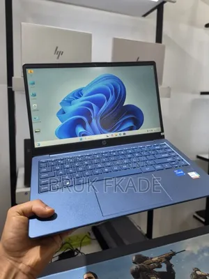 New Laptop HP Stream Notebook 16GB Intel Core i5 SSD 1T