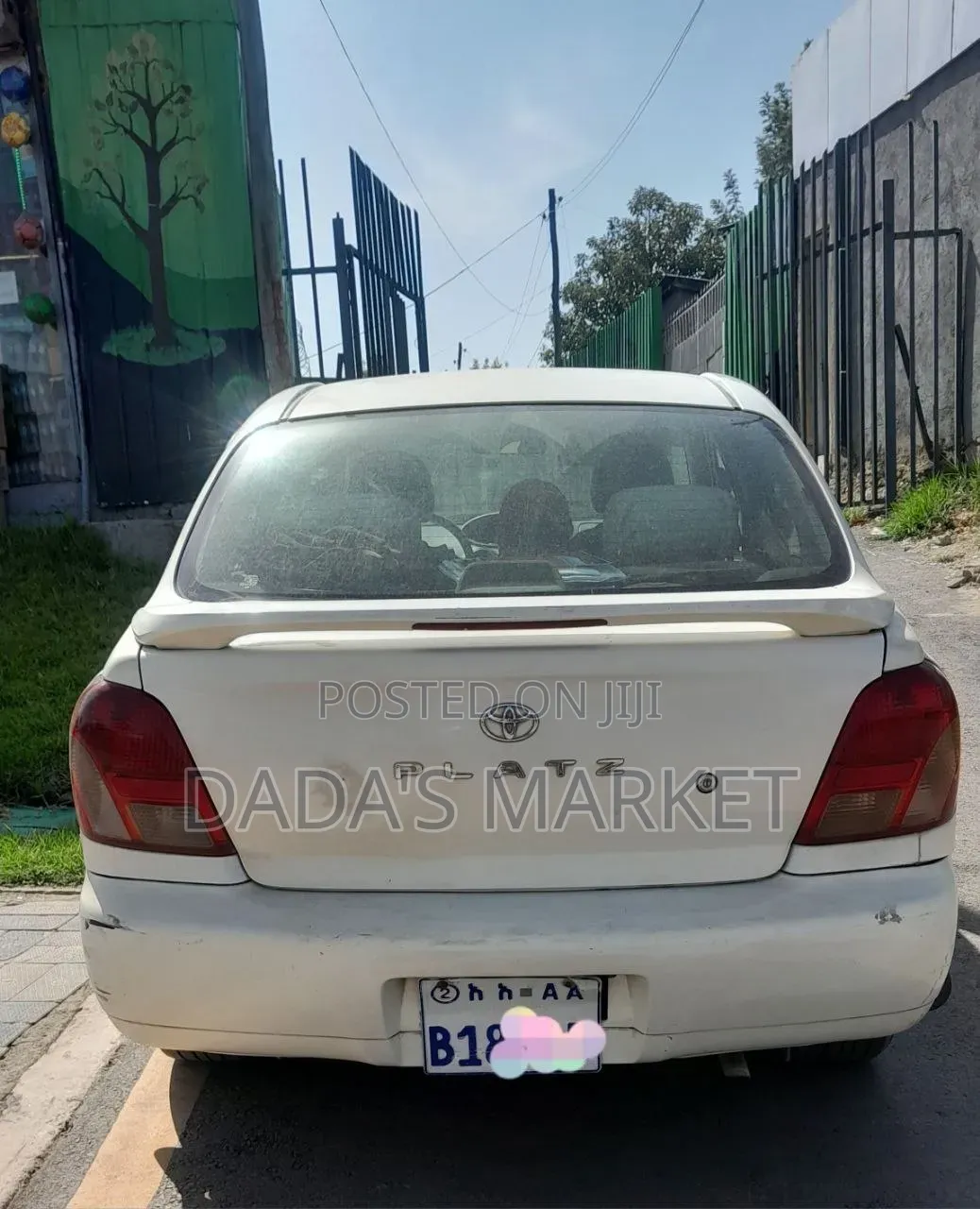 Toyota Platz 2002 White