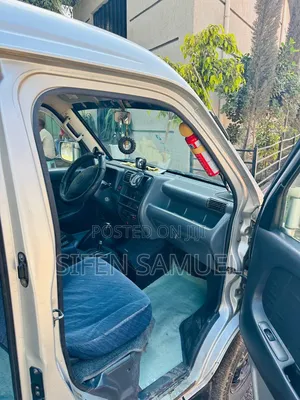 Suzuki Every Wagon 2005 Silver