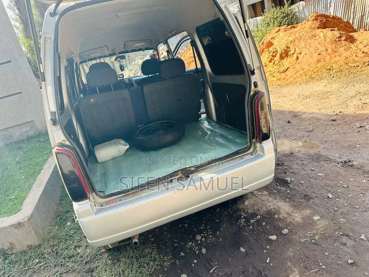 Suzuki Every Wagon 2005 Silver