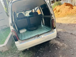 Suzuki Every Wagon 2005 Silver