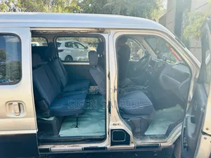 Suzuki Every Wagon 2005 Silver