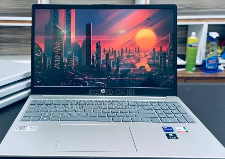 New Laptop HP Stream Notebook 16GB Intel Core i7 SSD 512GB