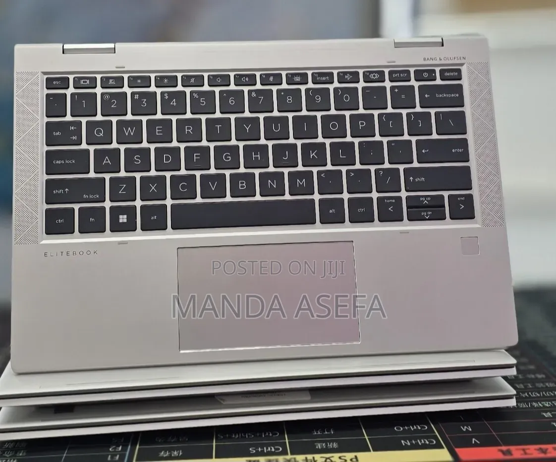 New Laptop HP EliteBook 830 G8 32GB Intel Core i7 SSD 512GB