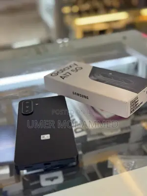 New Samsung Galaxy A17 5G 128 GB Black