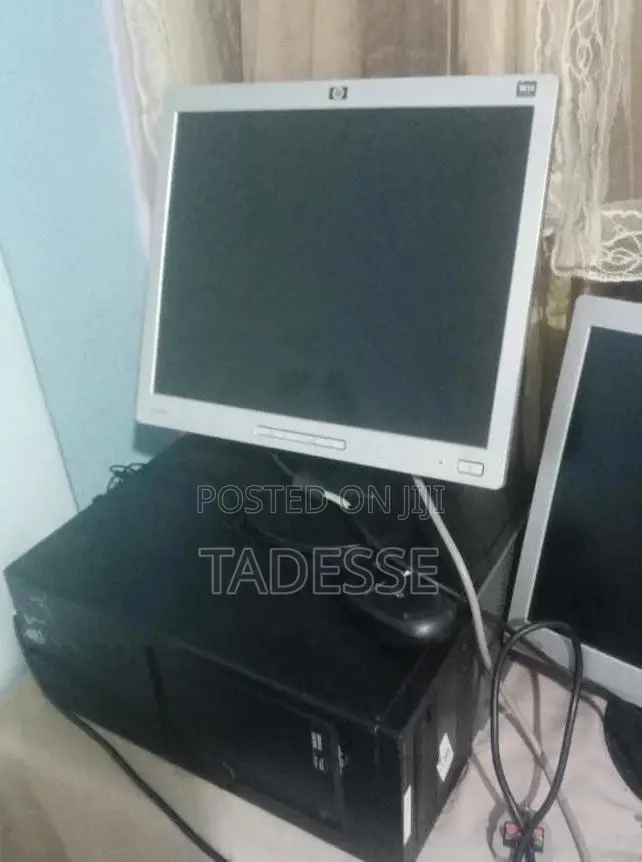 Desktop Computer Dell OptiPlex 7010 4GB Intel Core i5 HDD 500GB