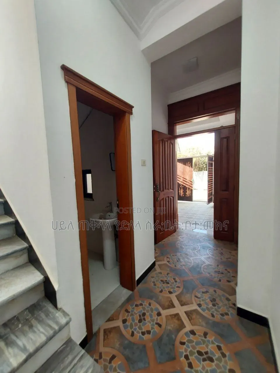 Furnished 8bdrm Townhouse/Terrace in Ayat Area, Yeka for sale