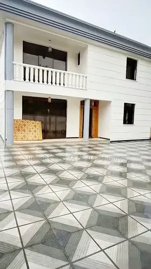 Furnished 6bdrm Townhouse/Terrace in Ayat Zone Inside, Yeka for sale