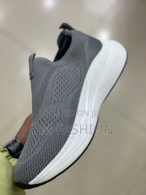 Skechers Max Cushion: Max Outfits