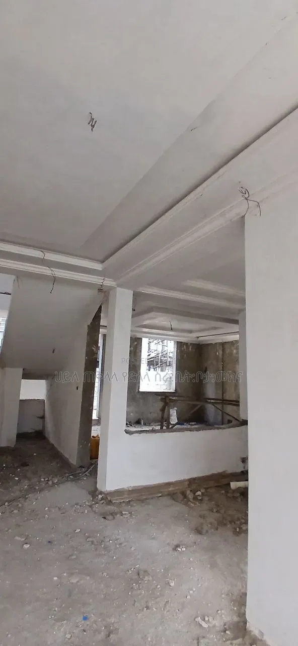 6bdrm Townhouse/Terrace in Rosseta Realstate, Oromia-Finfinne for sale