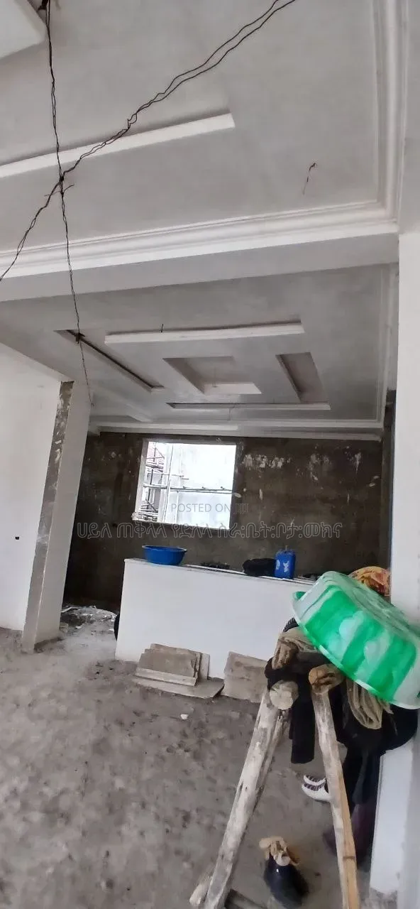 6bdrm Townhouse/Terrace in Rosseta Realstate, Oromia-Finfinne for sale