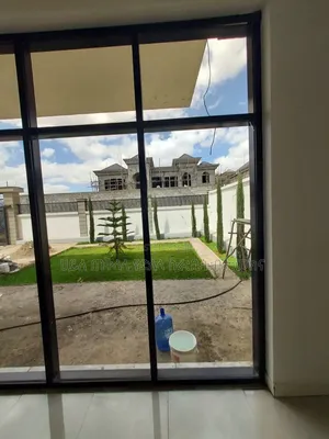 Furnished 3bdrm Condo in Ayat 49 40/60, Yeka for sale