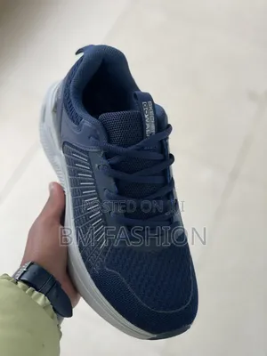 Skechers Ultra Go