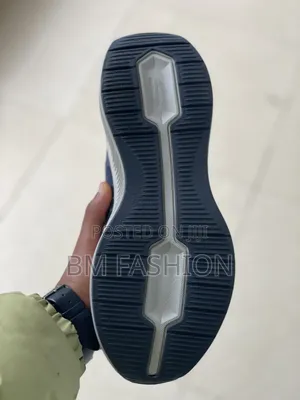 Skechers Ultra Go