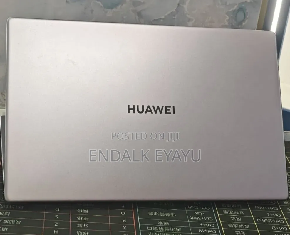 New Laptop Huawei 8GB Intel Core i3 SSD 256GB