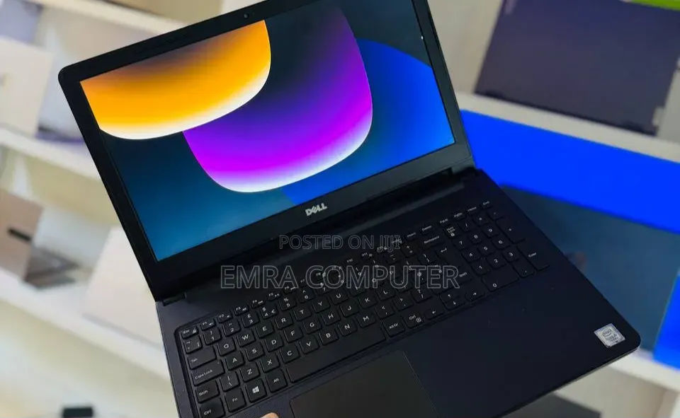 New Laptop Dell 8GB Intel Core i5 SSD 512GB