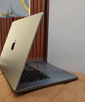 New Laptop Apple MacBook Pro 2021 M1 16GB Apple M1 SSD 512GB