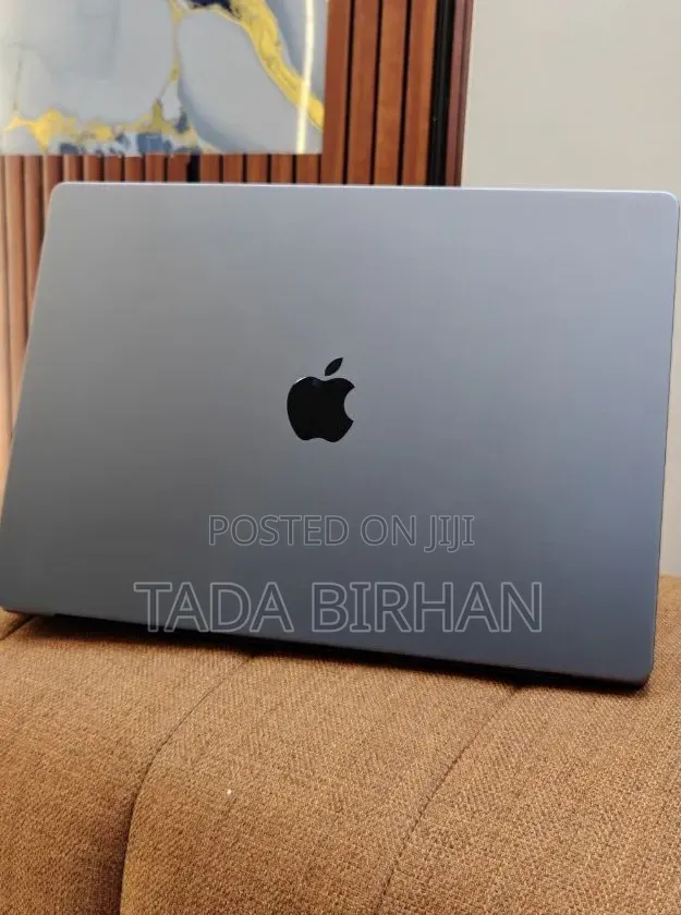 New Laptop Apple MacBook Pro 2021 M1 16GB Apple M1 SSD 512GB