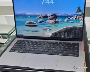 New Laptop Apple MacBook Pro 2021 M1 Max 32GB Apple M1 Max SSD 1T