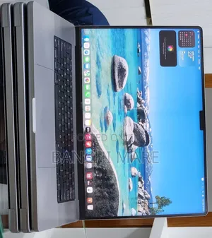 New Laptop Apple MacBook Pro 2021 M1 32GB Apple M1 Pro SSD 512GB