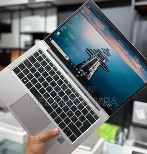 New Laptop HP EliteBook 830 G7 8GB Intel Core i5 SSD 512GB
