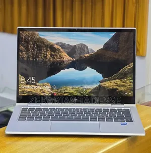 New Laptop HP EliteBook 830 G8 16GB Intel Core i5 SSD 512GB